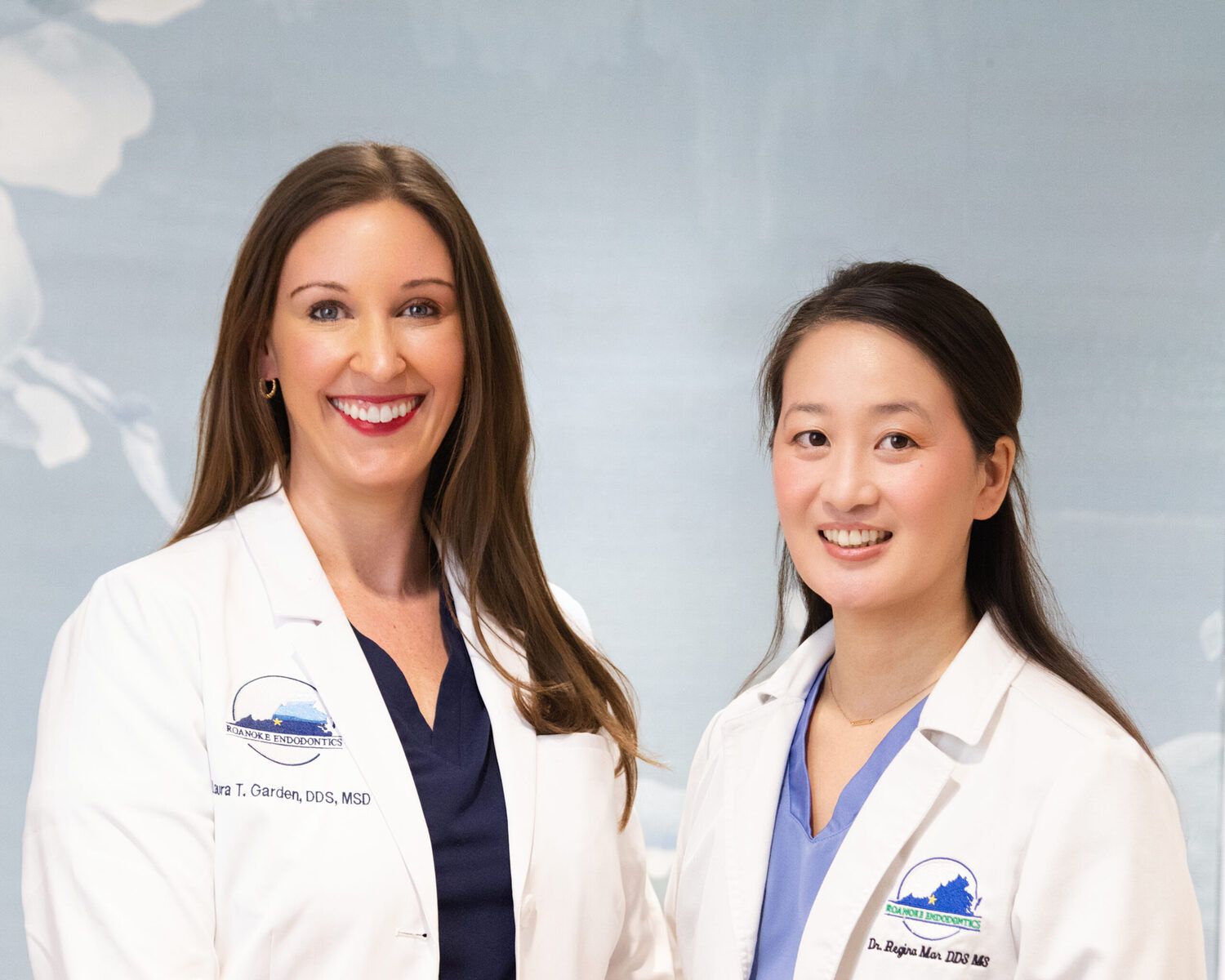 team group portrait roanoke endodontics salem va